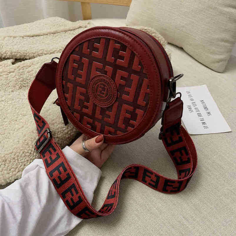 2024 novo designer feminino crossbody ombro retro estilo hong kong temperamento inclinado pequeno saco redondo