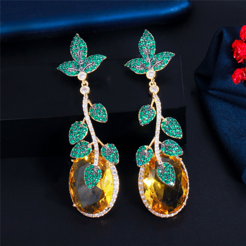 Luxury Vintage Charm Leaf Designer Earring for Woman Party Yellow AAA Cubic Zirconia South American Copper Long Womens Diamond Earrings Jewelry Girlfriend Gift