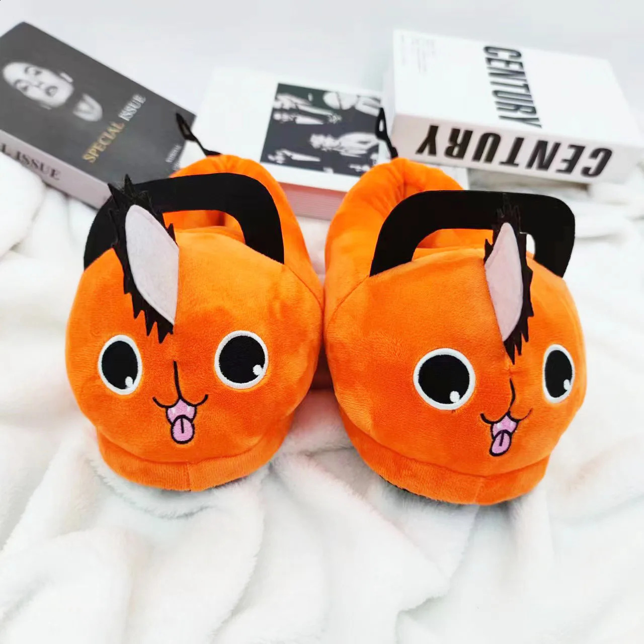 Slippers Pochita Slippers Chainsaw Man children Warm winter animation cartoon anime soft shoe for woman Fluffy Lazy Fur Non Skid Grip 231109