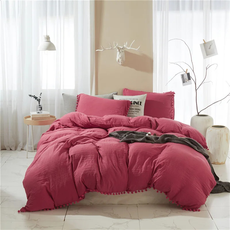 Bedding sets American Size Furball Tassel Duvet Cover Set Luxury King Queen Size Bedding Set Twin Full Quilt Covers Juego De Ropa De Cama 231110