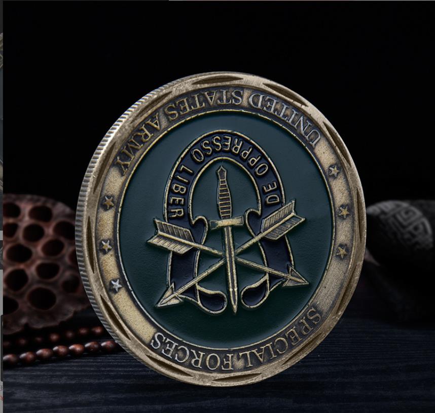 Arts and Crafts Commemorative Medal for the Armed Armored Forces of the Foreign Trade Metal Army