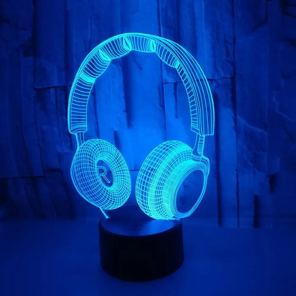 LED Rave Toy 3D DJヘッドフォンヘッドセットナイトライトLEDタッチスイッチ装飾テーブルデスクおもちゃのおもちゃの誕生日プレゼント231109のための光学幻想ランプ
