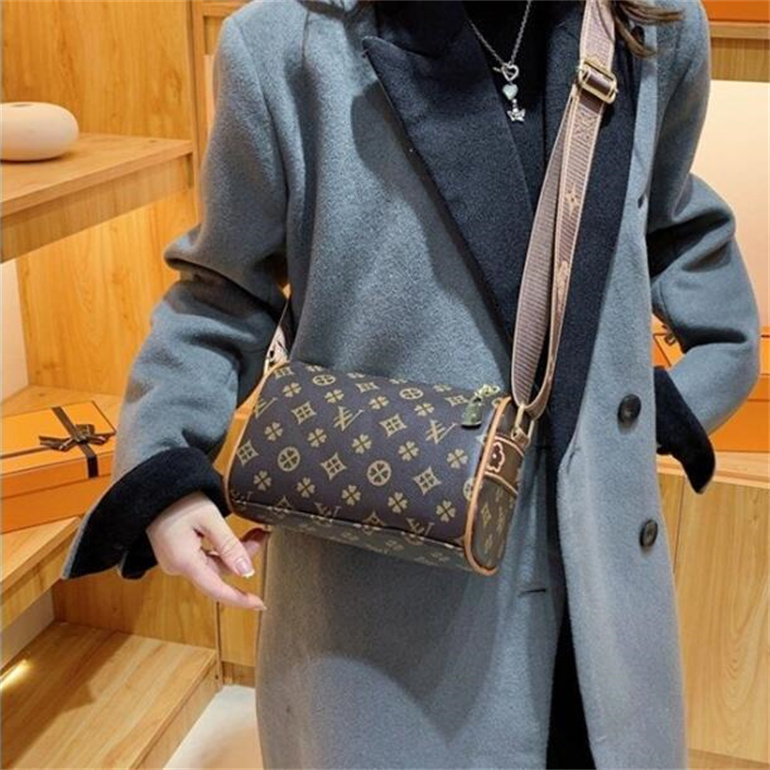 2023 New Luxury Fashion Top Quality Women Handbags Cross Body Bags designer Design High-grade Shoulder Messenger Shoulder Bag