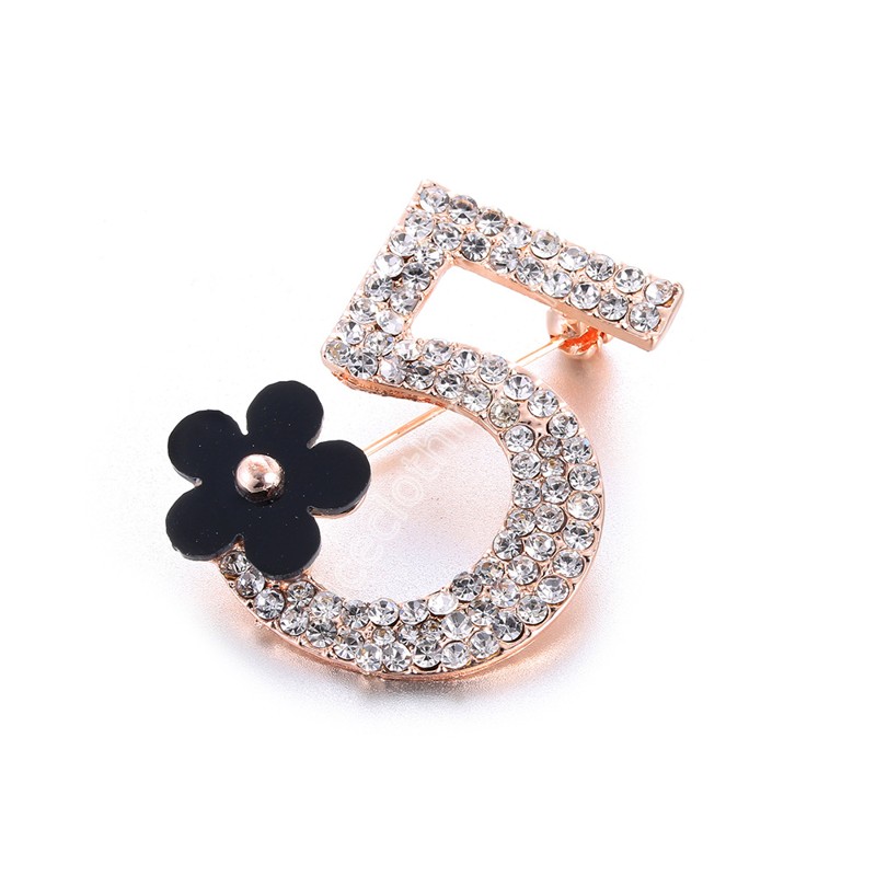 Creative Number 5 Flowers Brooch Gold Silver Corsage Crystal Suit Jacket Brooches Pins Jewelry Accessories Gift