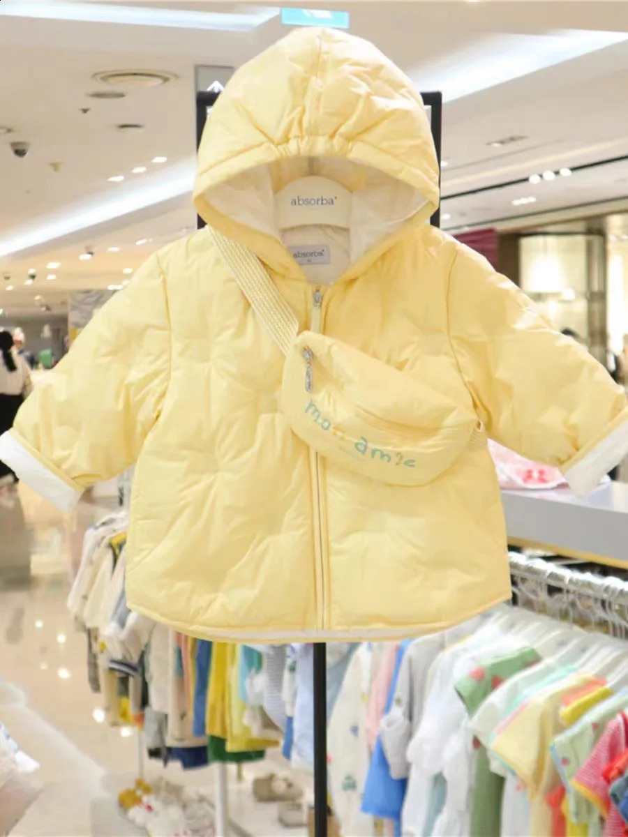 衣料品セットスポットダウンジャケットアブソーバ愛の宝石韓国23冬の子供のベビーフード付きコートサッチェル231109を購入する