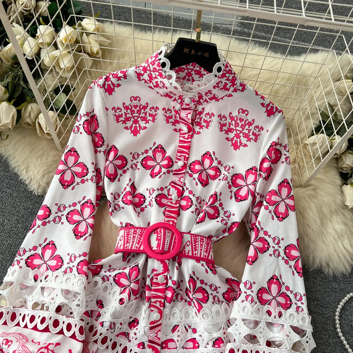 Basic Casual Dresses Women Embroidery Hollow Out Stitching Flower Dress Runway Stand Puff Sleeve Single Breasted Floral Print Belt Mini Vestidos 2024