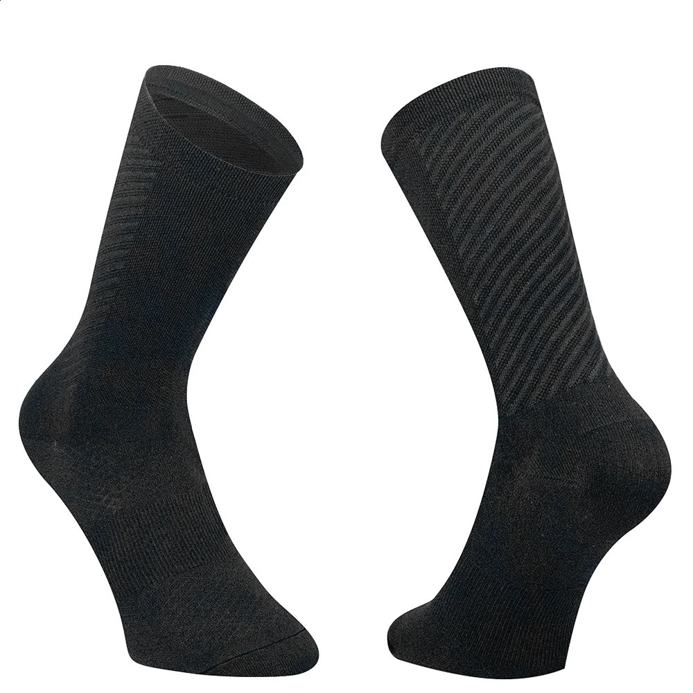 Sportsocken 20 Farben MTB Fahrradsocken Bequeme Laufradsocken Hochwertige Straßenfahrradsocken 231109