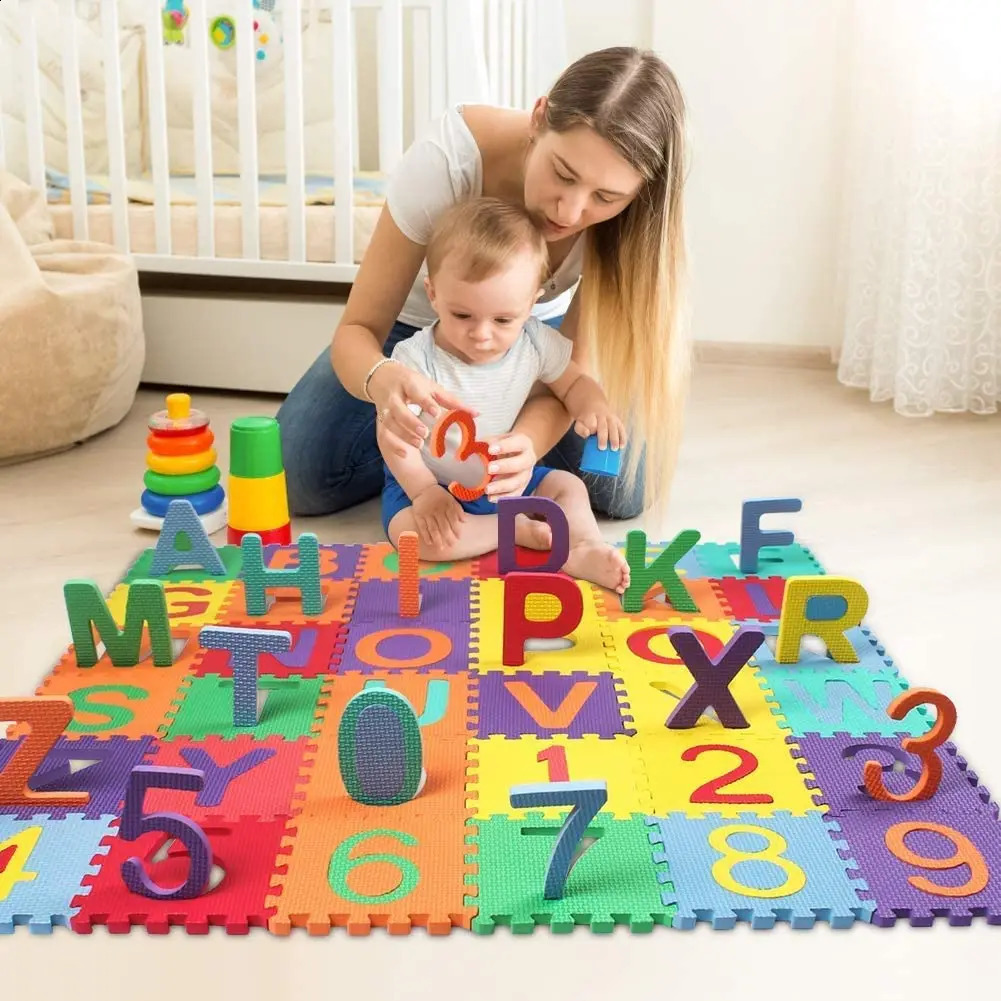 Baby mattor Playmats Play Mat Montessori Children Toys Carpet Puzzle EVA Tiles Alfabetets nummer och symbol 15 15 cm liten storlek 231109