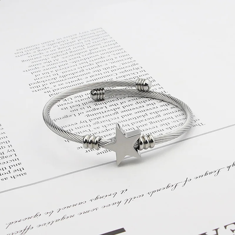 Bangle Leuke Stervorm Bangle Verstelbare Maat Armband Hoge Kwaliteit Roestvrij Staal Gedraaide Kabel Draad Sieraden Vrouwen Liefde Cadeau 231110