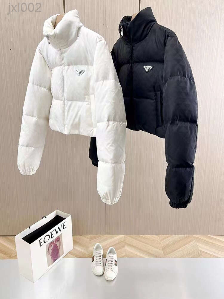 Parkas Manteaux Designer Ppdda prda Phome 23 Automne / Hiver Nouvelle Mode Tendance Noir et Blanc Court Triangle Jacquard Détachable Deux Porter Manteau