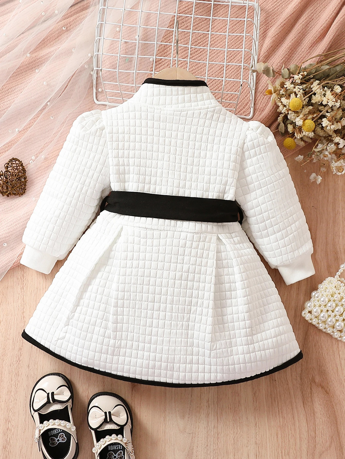 Jackor Baby Girls Fashion Autumn and Winter Thermal Belted Dress Set Princess Coat Classic Black White Color Contrast Cardigan 231109