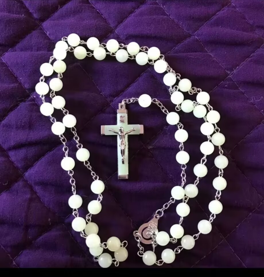 Luminous Christian Catholic Cross Rosary Necklace Glowing Light in Dark Beads Necklaces for Men Women Christians