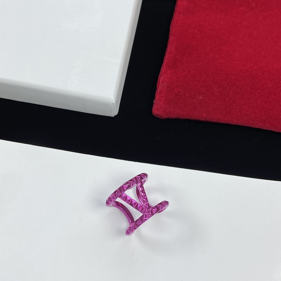 T gg luksusowy projektant biżuterii otwierający fioletowy pierścień liter