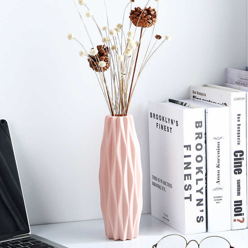 VASES NORDIC VASE装飾Maison Home Decor Modern Style Flower Arranching Mini Vase Living Room折り紙花瓶P230411