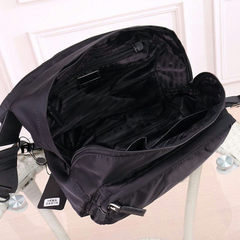 Sacs à bandoulière classiques pour hommes Sacs à main de mode et de loisirs pratiques à transporter à l'extérieur Épaules masculines Sacs à main Designers Femmes Luxurys Sac à bandoulière