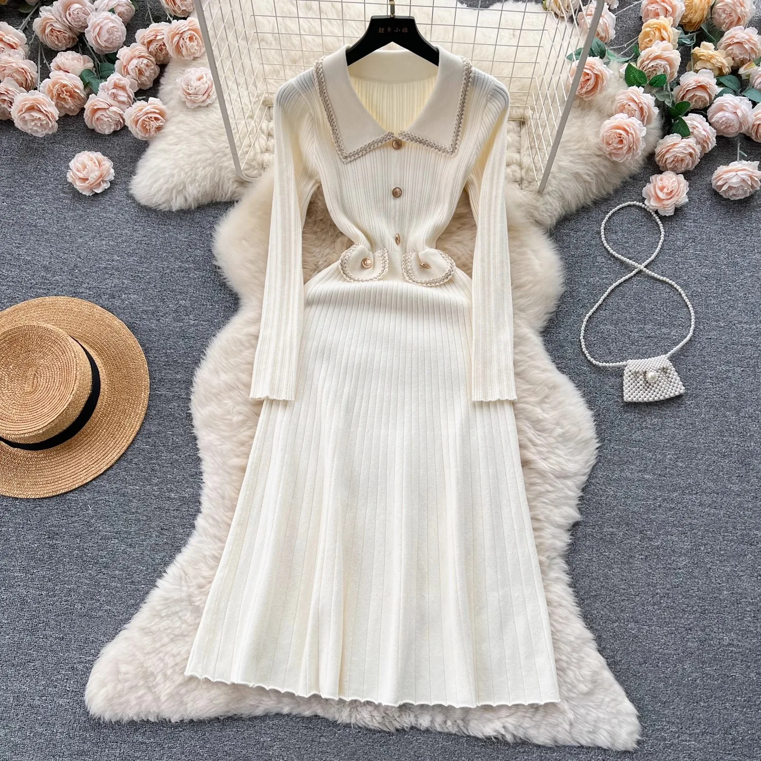 Basic Casual Dresses Temperament Celebrity Style Knitted Pleated Dress Fall Winter Women Lapel Collar Buttons Deco Weave Red Thick Sweater Vestidos 2024