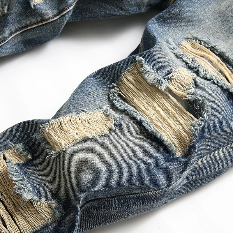Denim mäns jeans raka trasiga hål stor storlek tvättbara byxor nya europeiska och amerikanska casual mode dagligen jeans