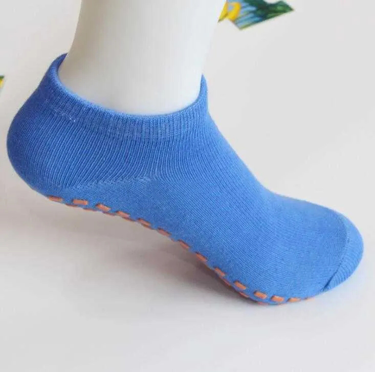 New Children park socks Professional anti-skid trampoline socks baby bounce anklet boy girl jump sox silicone antiskid floor sock for 1-4 yeras old kids