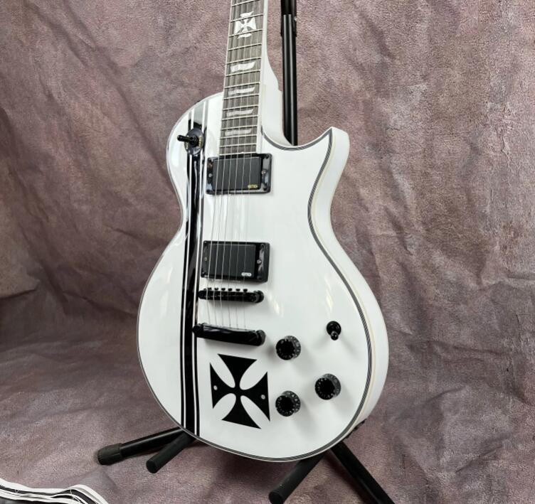 James Hetfield White Color Electric Guitar Rosewood Fingerboard Solid Body Handmade Guitarra