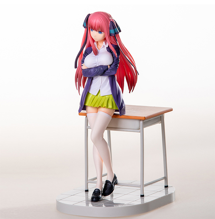 Gun Toys 21cm The Porquelessial Quintuplets Anime Girl Figura Gotoubun no Hanayome Nino Nakano PVC Ação Figura Mod