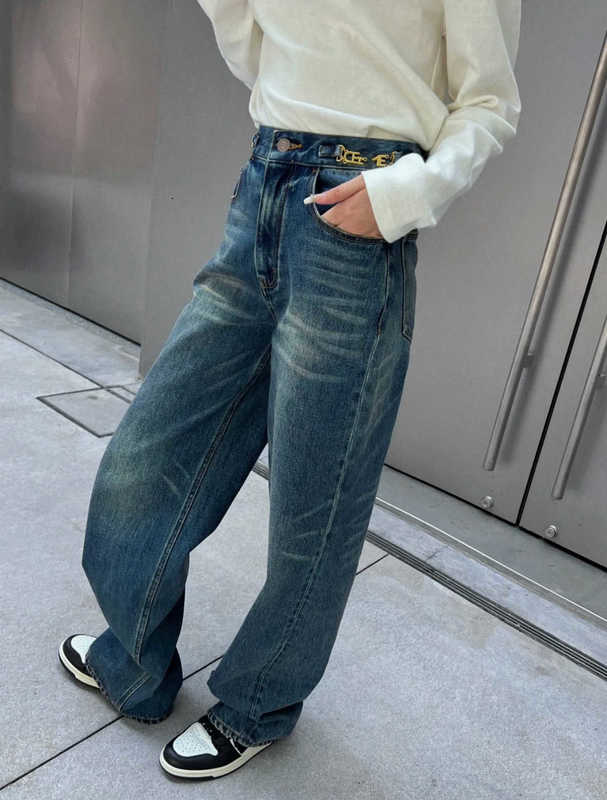 Женские джинсы дизайнер Nanyou High Edition CE с цепочкой Триумфальной арки 2023 Новая талия Тонкая широкая прямая нога для женщин Весна и осень J8KQ