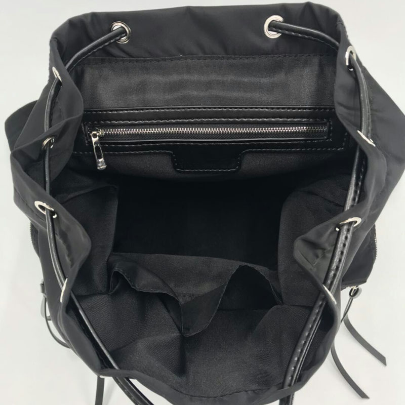 Unisex Nylon Designer Backpack Black Women Luxury Hobo Backpacks Men Travel Designer Back Packs Classic Woman Backpack Outdoors Fashion Man Double Shoulders Bag