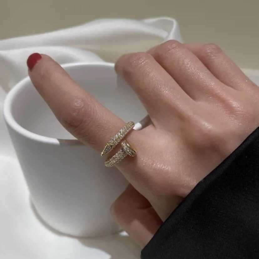 Band schellt Goldfarbe AAA-Zirkon-einfacher geometrischer Ring-elegante Frauen-tägliche Arbeit, die justierbaren Ring P230411 öffnet