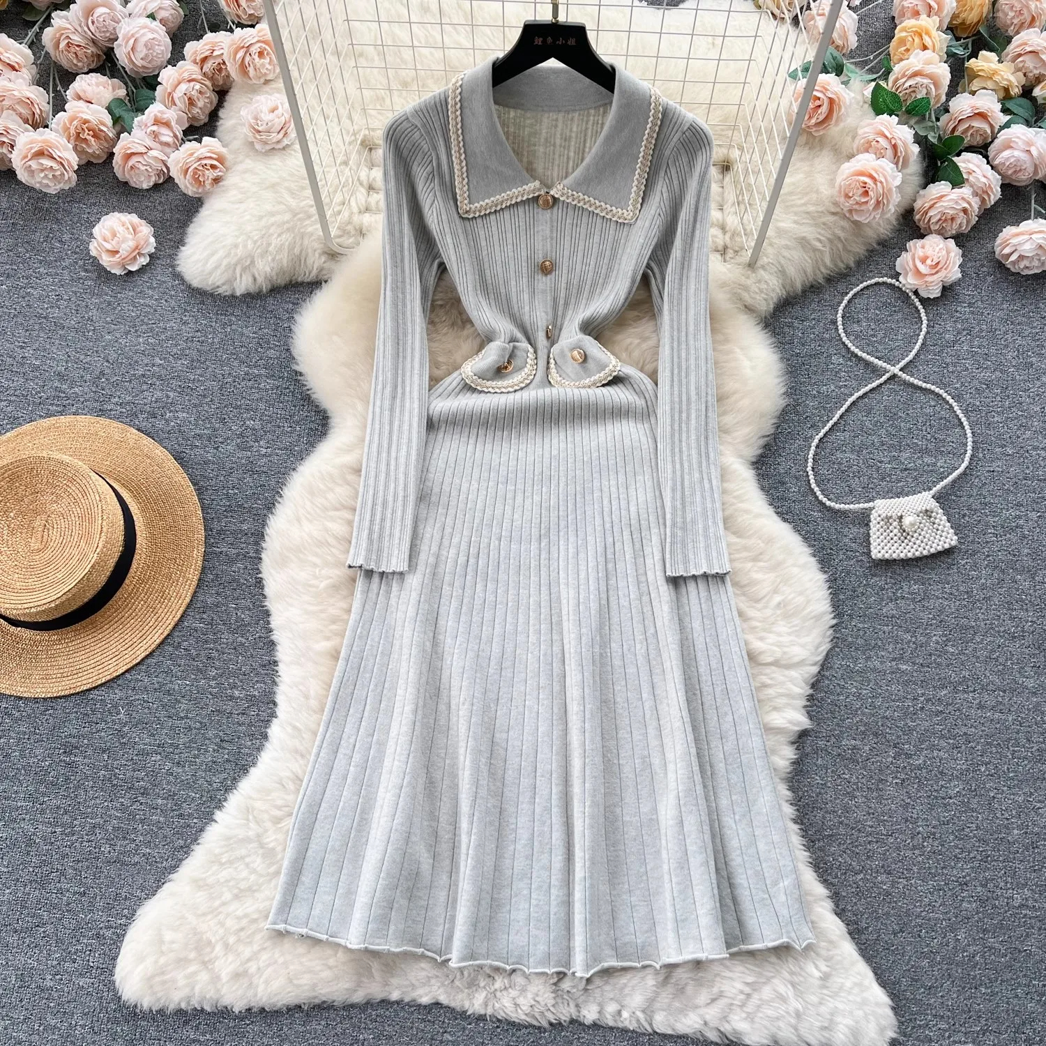 Basic Casual Dresses Temperament Celebrity Style Knitted Pleated Dress Fall Winter Women Lapel Collar Buttons Deco Weave Red Thick Sweater Vestidos 2024