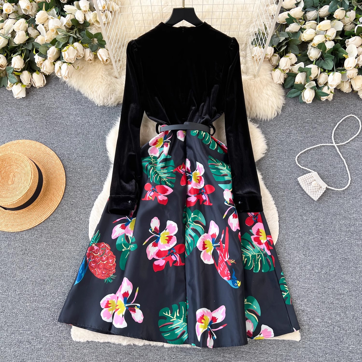 Basic Casual Dresses Vintage Autumn Ball Gown Dress Women V Neck Black Velvet Patchwork Flower Printed Long Sleeve High Waist Midi Vestidos With Belt 2024