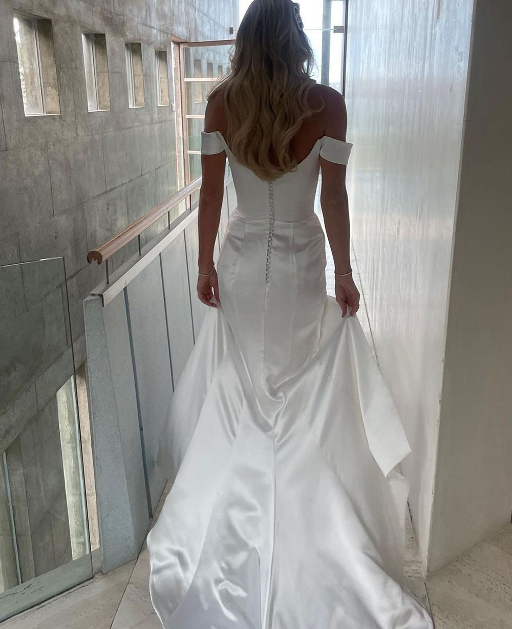 SoDigne Mermaid Satin Wedding Dresses Off The Shoulder Side Split Bridal Gowns Sexy Sleeveless Beach Bride Dress Custom Size