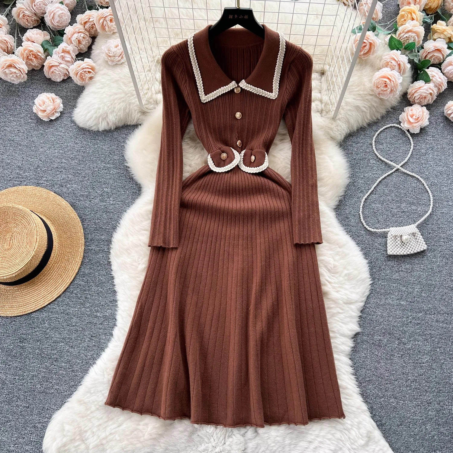 Basic Casual Dresses Temperament Celebrity Style Knitted Pleated Dress Fall Winter Women Lapel Collar Buttons Deco Weave Red Thick Sweater Vestidos 2024