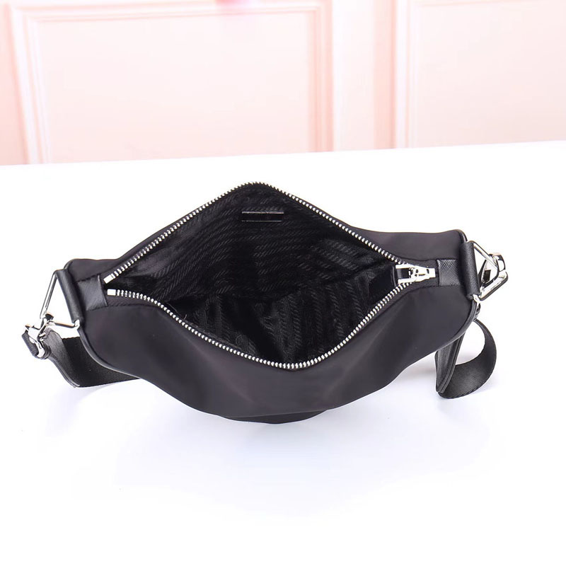 Luxurys woman shoulder bag man fashion shoulders bags designer women crossbody purse classic convenient to carry outdoors