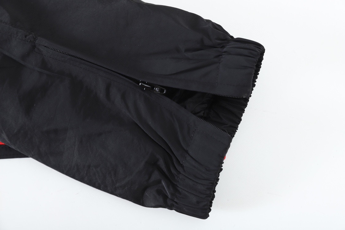 Designer's New Black Nylon Sports Set Men's and Women's High Neck Pullover Jacket Leggings Fashion Street Clothing Pullover Sweatshirt Loose Hoodie