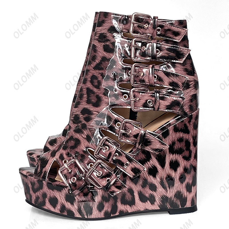 Olomm Hot Women Platform Sandaler Patent Buckle Strap Wedges klackar Rund tå Vackra leopard cosplayskor oss plus storlek 5-20