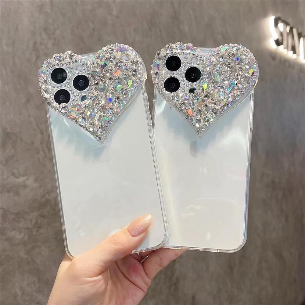 3D Love Heart Bling Diamond Cases pour iPhone 15 Plus 14 13 Pro Max 12 11 X XR XS 8 7 6 SE2 Luxe Mode Jelly Solid Crystal Soft TPU Strass Filles Femmes Couverture arrière de téléphone