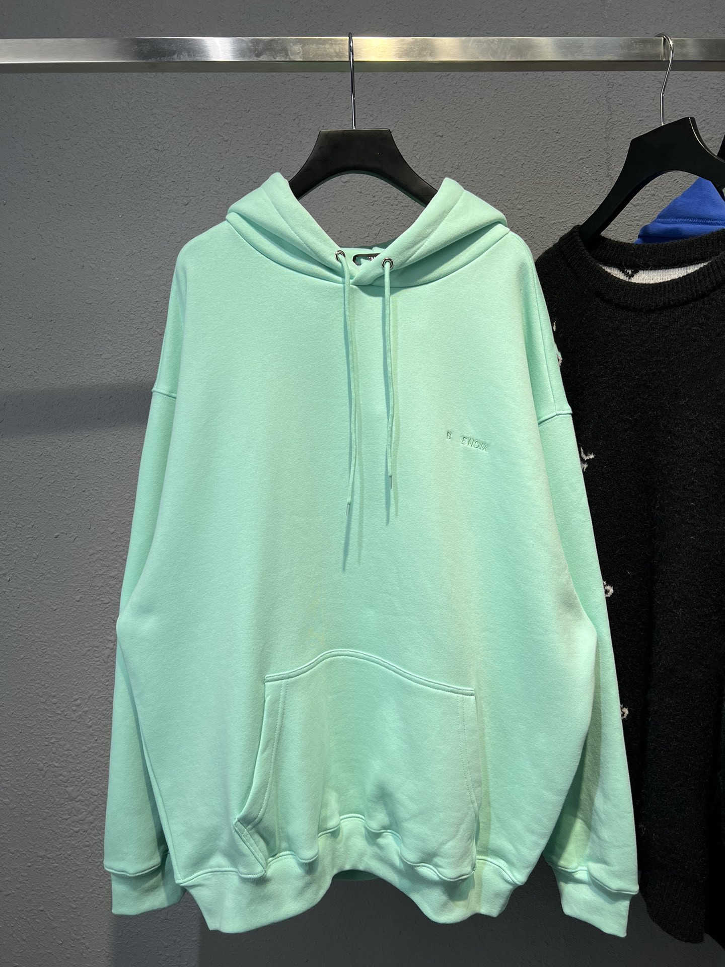 2023 New designer womens t shirt high-end Shirt High Edition Autumn Winter Embroidered Mint Green Hooded Hoodie