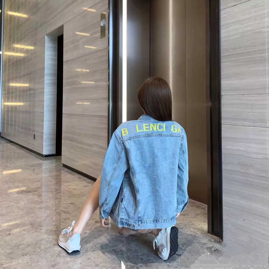 2023 New designer womens t shirt high-end Shirt High Version 2023 Early Spring Family Fluorescent Yellow Letter Embroidery Denim Jacket