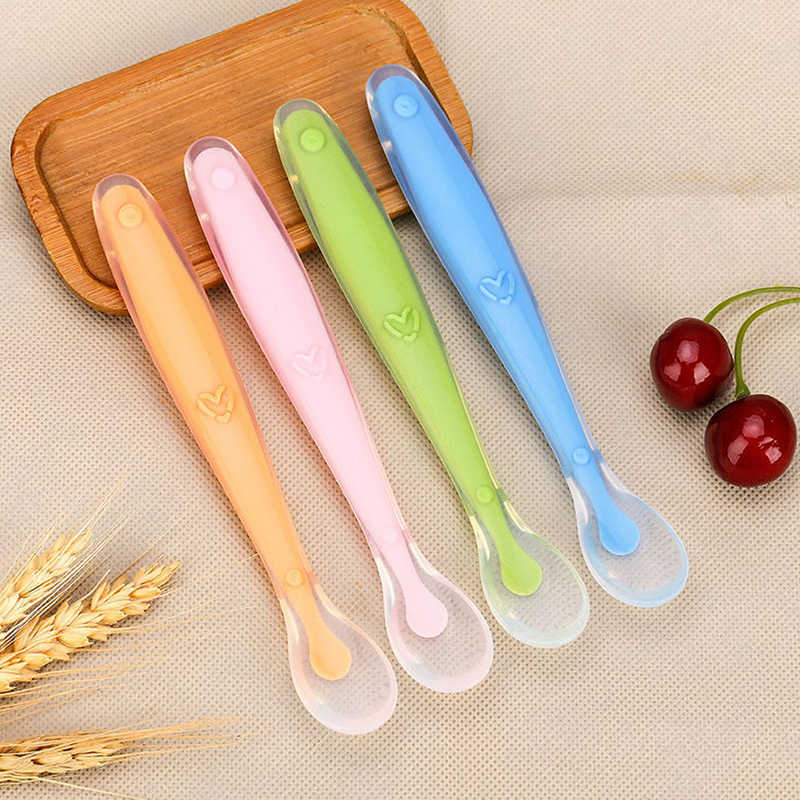 Tazze Piatti Utensili Alimenti bambini Cucchiaio in silicone morbido Caramella Cucchiaio sensibile alla temperatura del colore Cucchiaio alimenti bambini Stoviglie AA230413