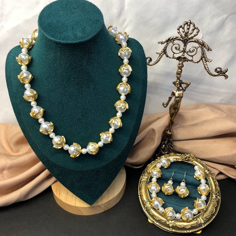 New Luxury Glass Pearl Long Necklace Earrings Sweater Chain wedding jewelry Sets N021