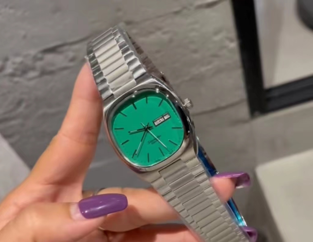 Designer watch Women's quartz watch 316L stainless steel case Japanese original electronic movement 36mm dual calendar green surface luxury high-quality watch