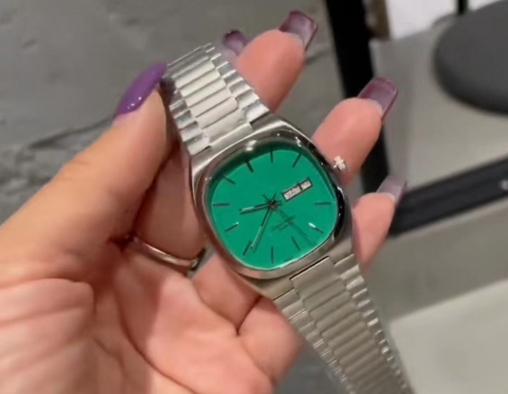 Designer watch Women's quartz watch 316L stainless steel case Japanese original electronic movement 36mm dual calendar green surface luxury high-quality watch