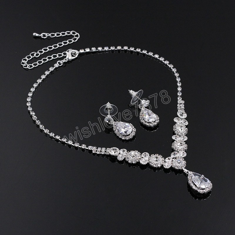 Set di orecchini con collana a goccia di zirconi cubici di lusso Set di gioielli da sposa damigella d'onore da sposa Regali le donne