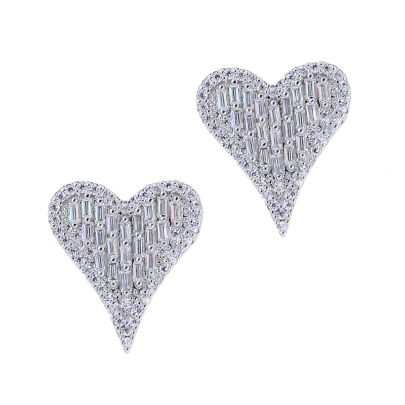 Micro Pave Orecchino a cerchio a forma di cuore pavimentato Cubic Zircon Stone Ice Out Stud CZ Orecchini Bling Orecchini in rame donna Uomo Gioielli amante