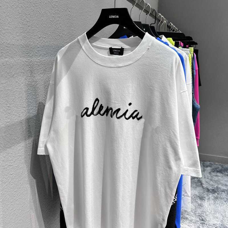 2023 NYA DESIGNER WOMENS T SHIRT High-End Shirt High Edition Family Inledande ärm unisex casual rund hals t-shirt par avslappnad sport