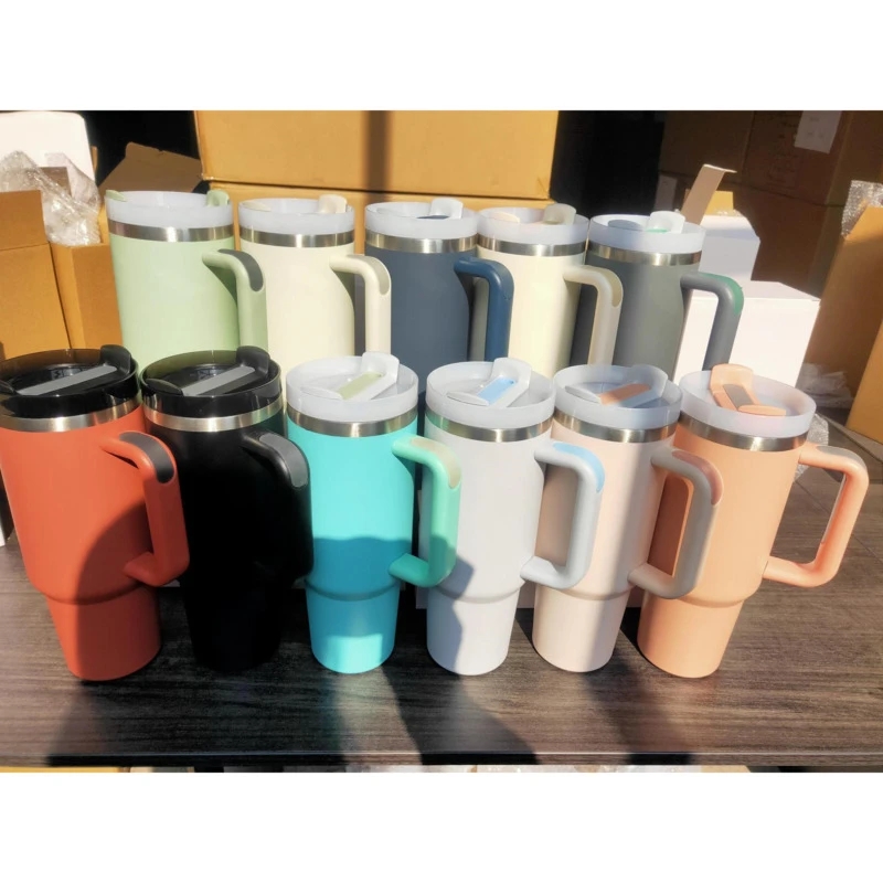 مع شعار 40 أوقية أكواب H2 0 مغامرة Quencher Travel Tumbler Handle Beer Beer Mug Bottle Camping Cup Cup Vacuum D323i