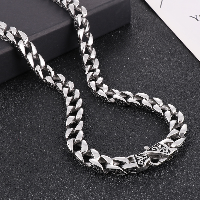 Mens Cuban Curb Link Chain Necklace Stainless Steel Vintage Silver Jewelry For Male Boy XMAS Gifts for Father Husband 11mm 28inc 143g Weight