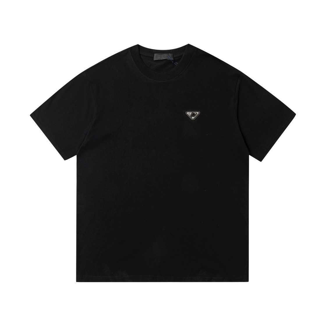 Womens Designer T Shirt 2023 Family Spring Summer Chest Triangle Iron Etikett Enkel mångsidig Pullover Sleeve T-shirt XXL