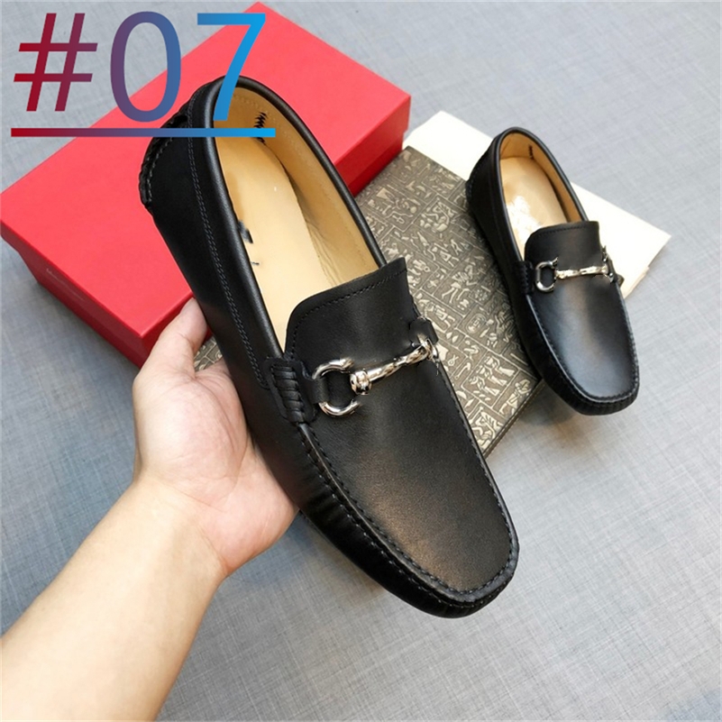 26 Modello Scarpe eleganti formali di alta qualità designer delicati Uomo Scarpe in vera pelle nera Scarpe a punta Uomo Scarpe da lavoro Oxford Scarpe casual Taglia 38-46