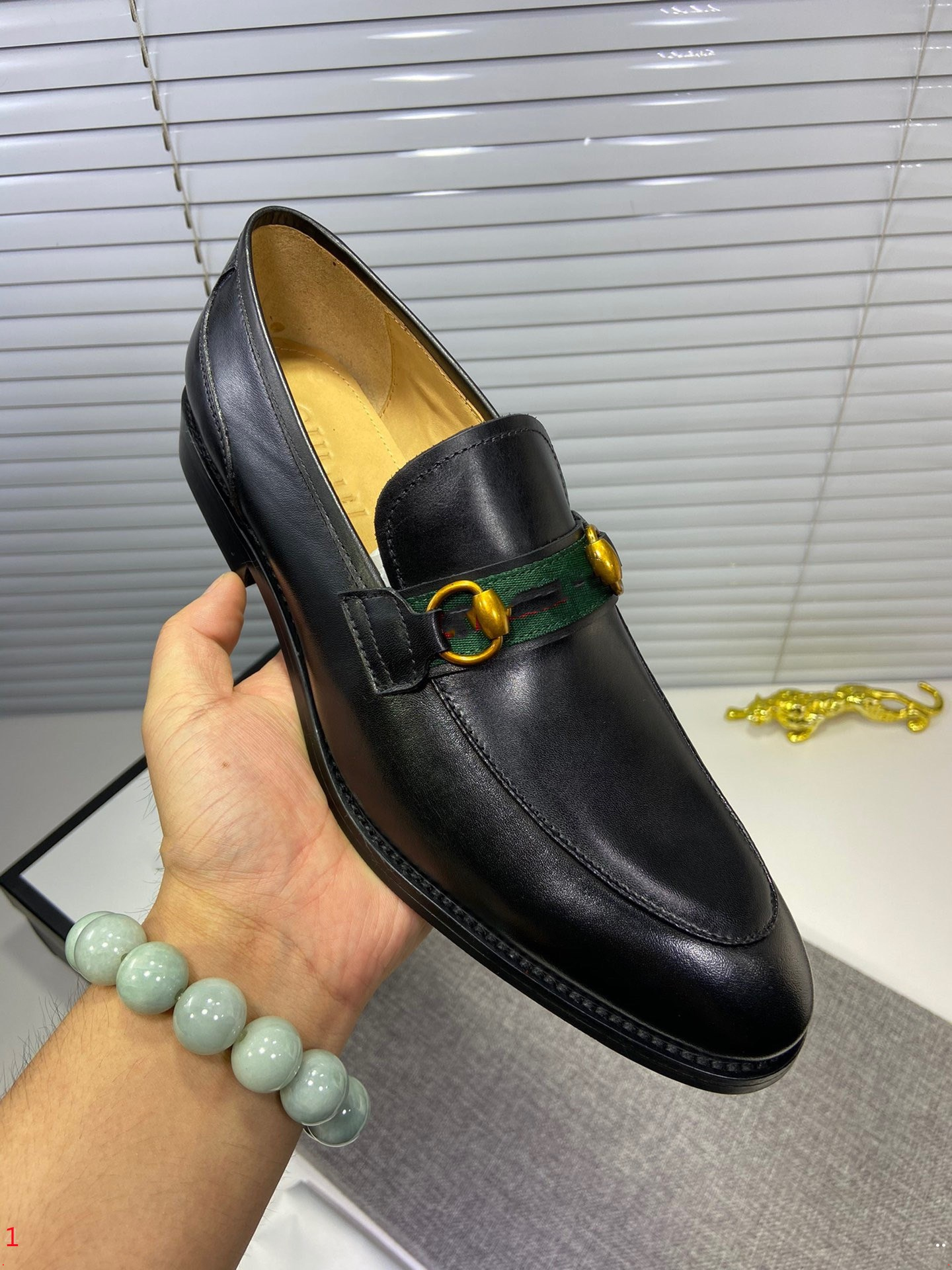 G8/11Model mannelijke puntige loafers octrooi leer rijschoenen 2023 originele mannen formele club trouwfeest schoenen mannen luxe designer schoenen