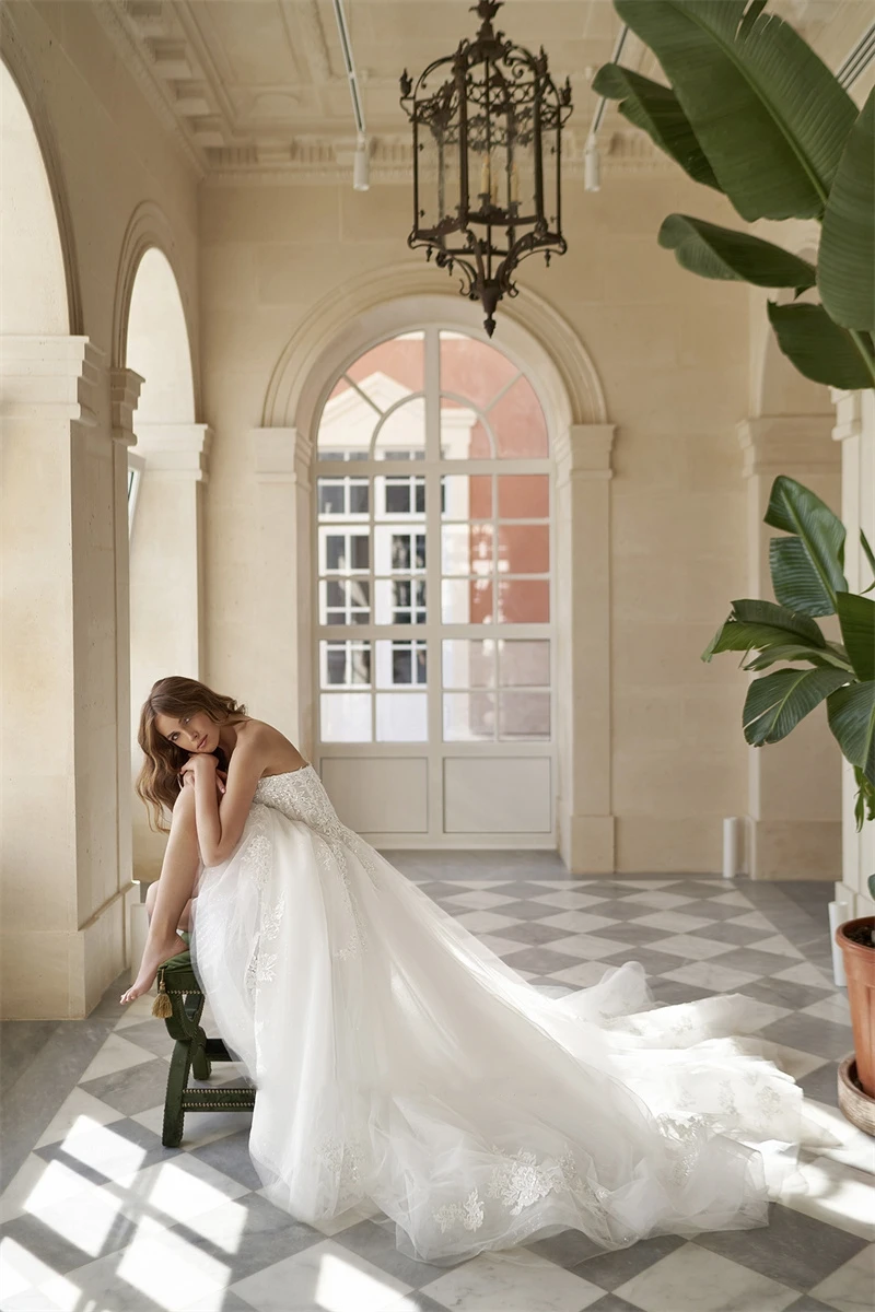 Robes de mariée longues élégantes, épaules dénudées, manches longues en Tulle avec appliques en dentelle, ligne A, traîne de balayage, sur mesure pour femmes